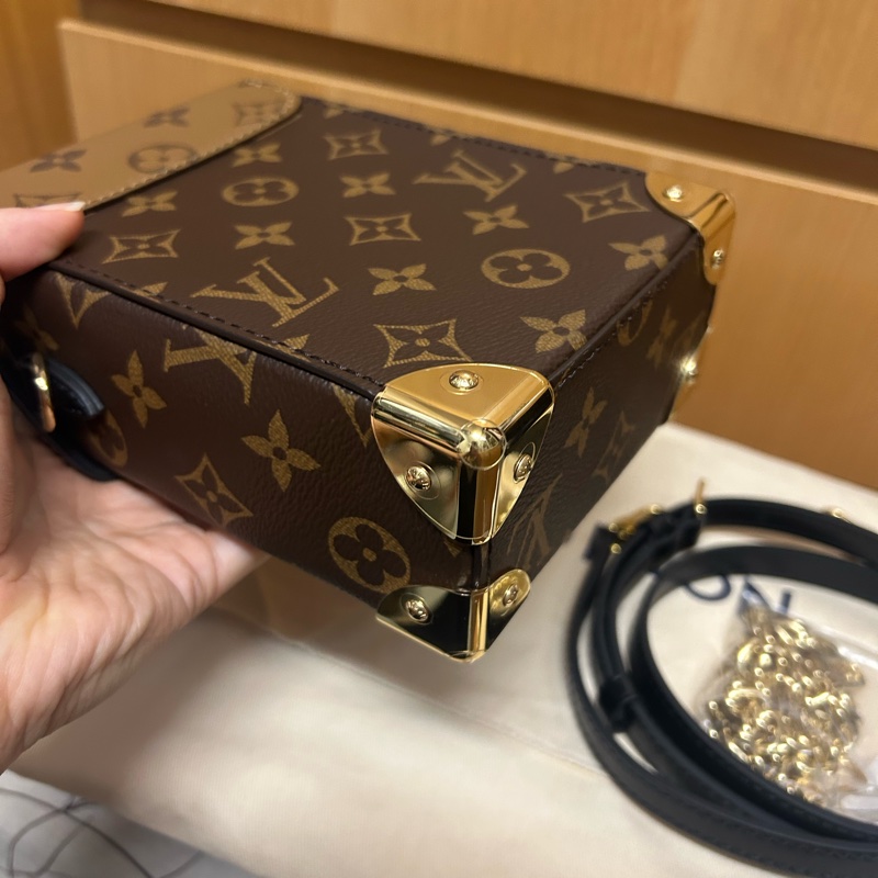 Louis Vuitton LV Camera Box 手機盒子-11