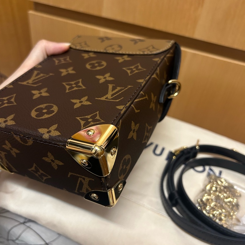 Louis Vuitton LV Camera Box 手機盒子-12