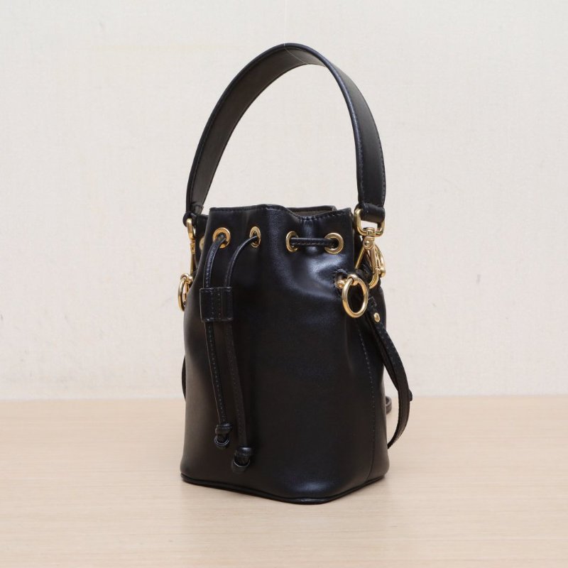 FENDI MONTRESOR迷你水桶包黑色牛皮金扣肩背包-3