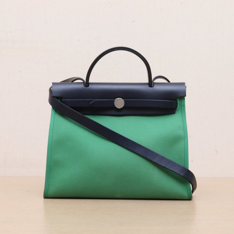 HERMES Herbag311K竹子綠帆布/Hunter牛皮Y刻銀扣肩背包-1