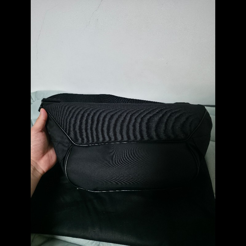 Saint Laurent 刺繡logo腰包-1