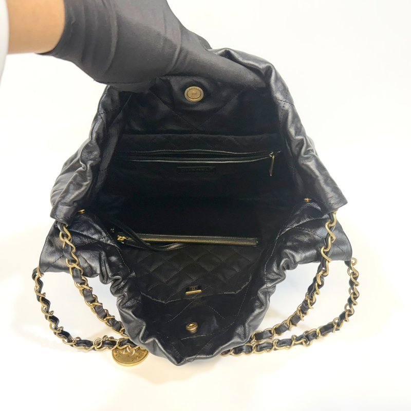 CHANEL黑金小牛皮中號22包/AS3261-7
