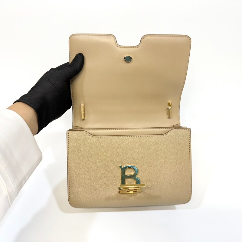 BURBERRY奶茶色粒面牛皮TB金釦雙層風琴包8020641-9