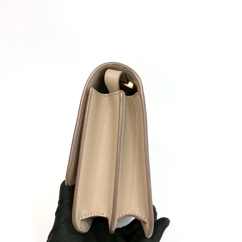 BURBERRY奶茶色粒面牛皮TB金釦雙層風琴包8020641-14