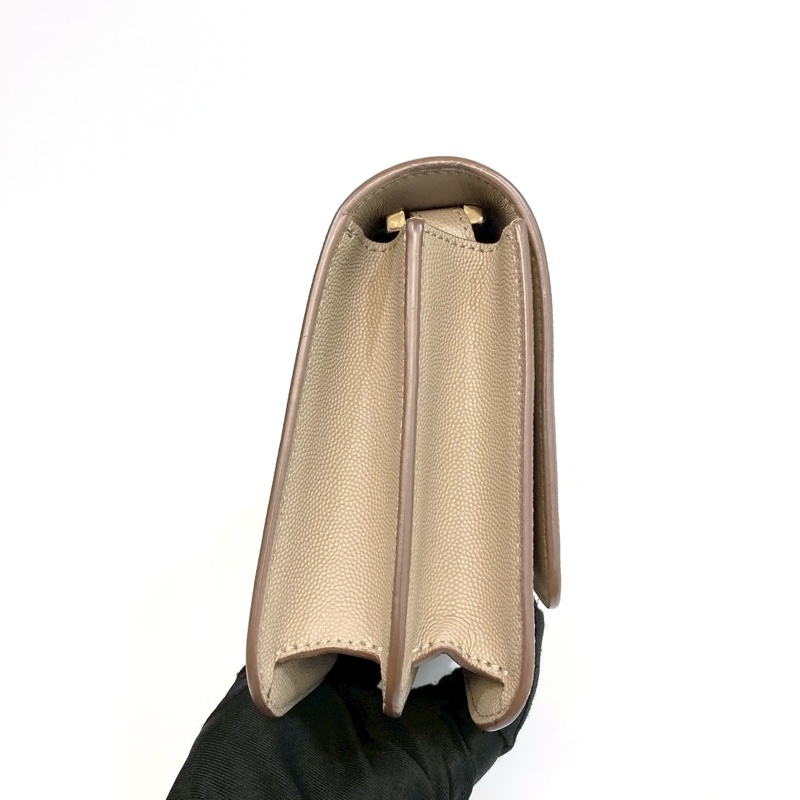 BURBERRY奶茶色粒面牛皮TB金釦雙層風琴包8020641-15