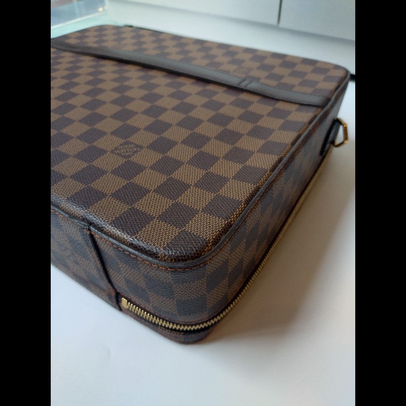 LV 咖格公事方提包-10