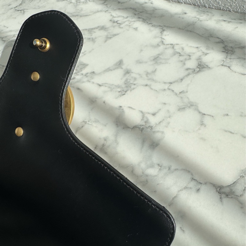 Gucci黑色金雙G marmont 30鏈包-16
