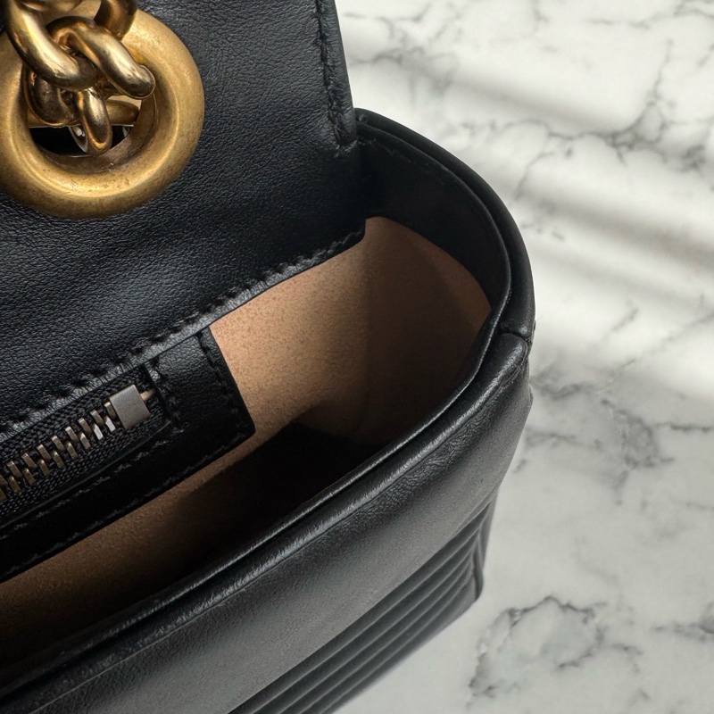 Gucci黑色金雙G marmont 30鏈包-23