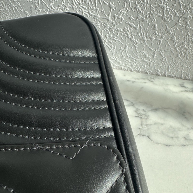 Gucci黑色金雙G marmont 30鏈包-37