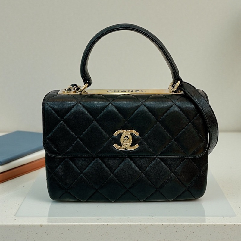 莉亞精品♡Chanel A92236 Trendy cc 手把斜背包 黑金 二手-0