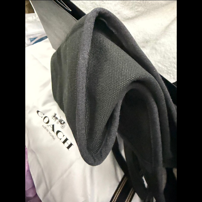 Coach
黑色帆布手提、側背包-6