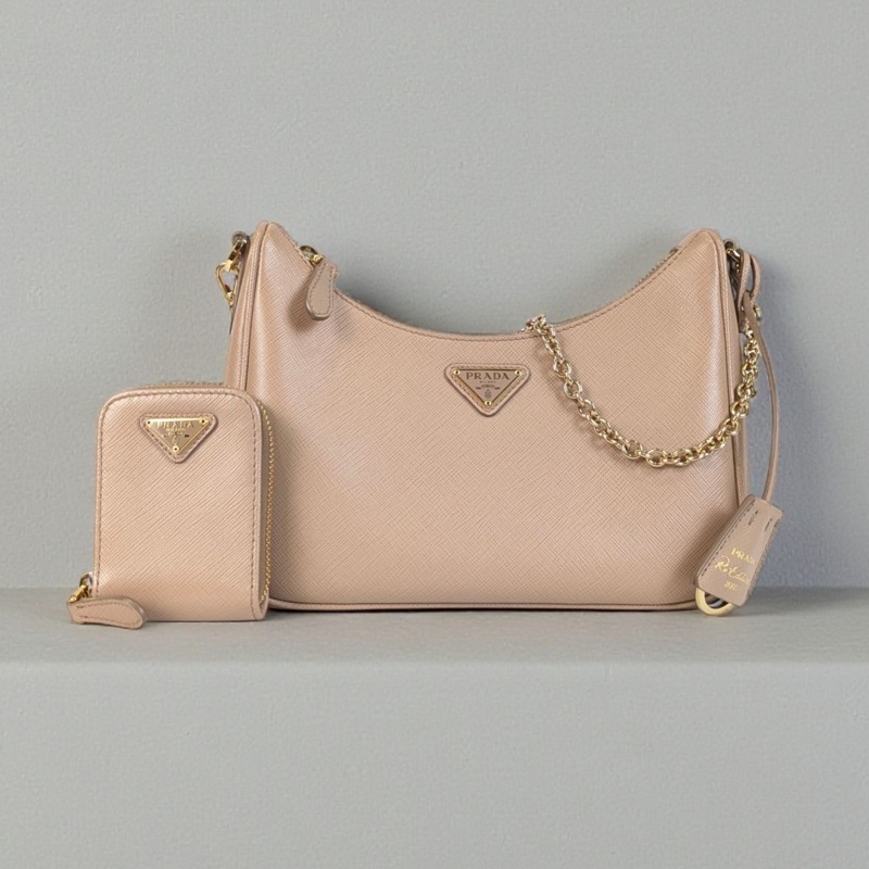 莉亞精品♡Prada 三合一 奶茶 二手-0