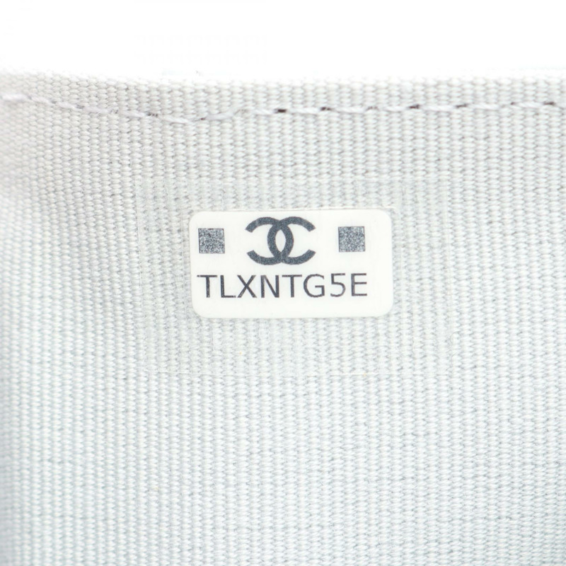 香奈兒經典款小號翻蓋三折錢包,絎縫AP0230,小牛皮,藍色,金色五金,CC標誌-4