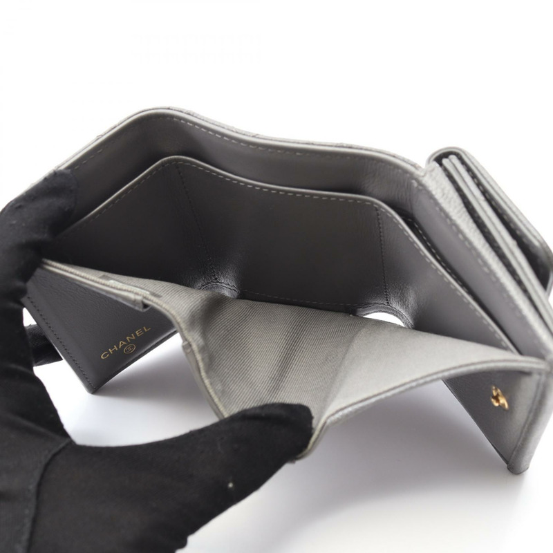 香奈兒 Boy Chanel 三折迷你錢包，小牛皮，灰色，二手，金色五金-8