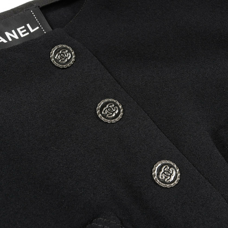 香奈兒 COCO 標誌紐扣 無色外套 P61292V46593 黏膠黑色 二手女裝-6