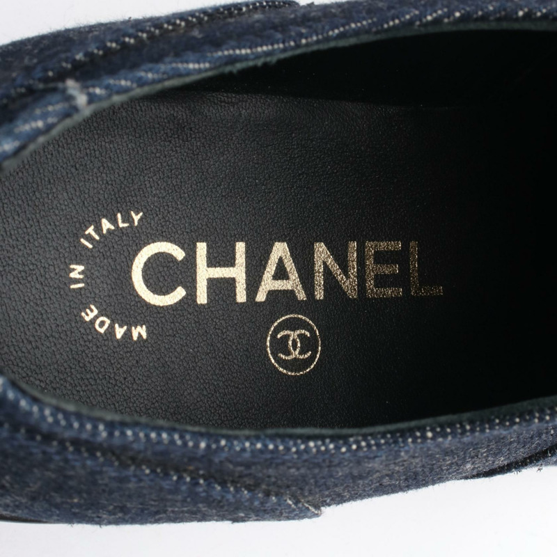 香奈兒 COCO 標誌女士皮鞋 G36446 牛仔皮革海軍藍黑色二手女鞋-4