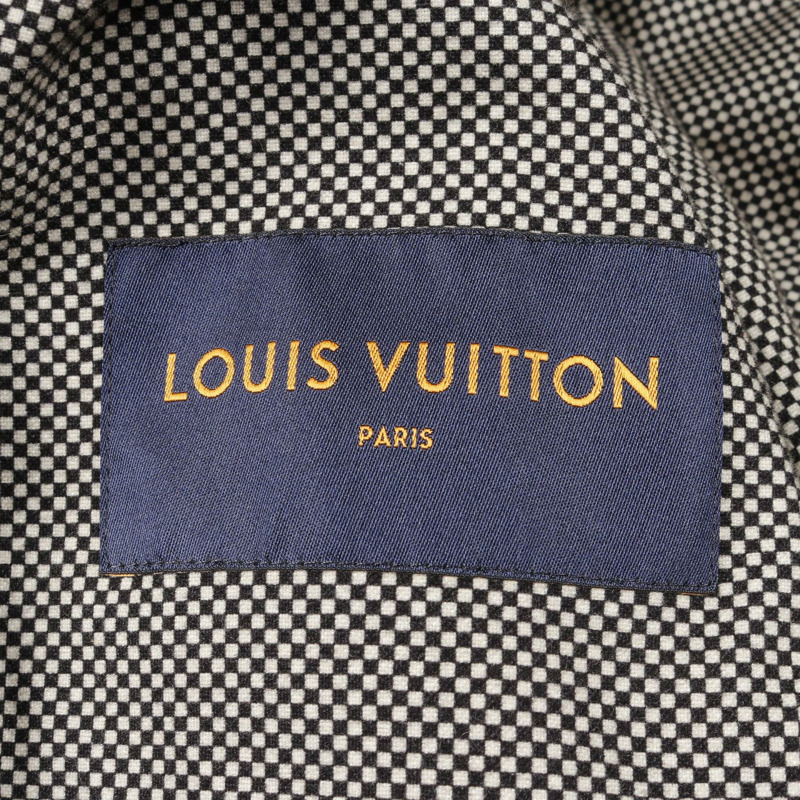 路易威登 (LOUIS VUITTON) 與 NIGO 聯名推出的刺繡 LV 山地飛行員夾克，其他款式 HJB02ERSL，尼龍材質，黑色 U 碼-2