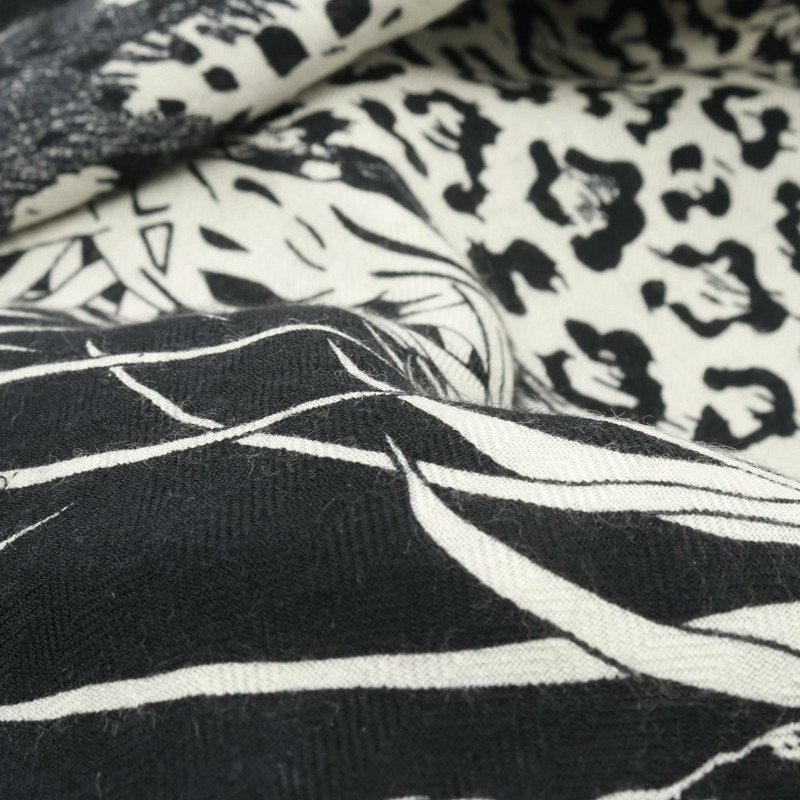 愛馬仕 Carre gant 140 JUNGLE LOVE 圍巾,羊絨真絲混紡,黑白配色,二手女款-6