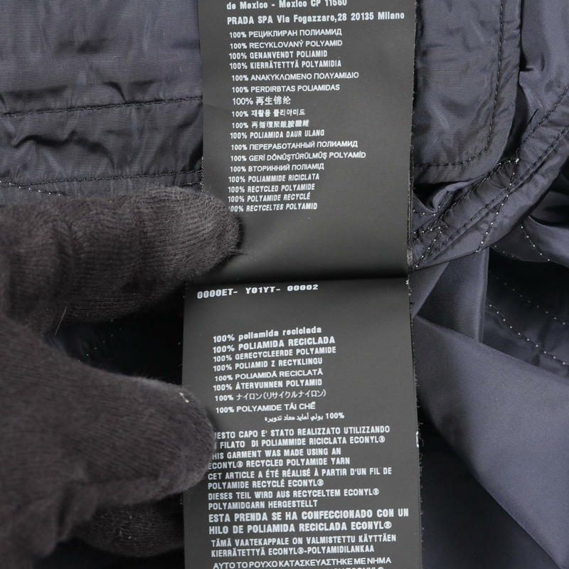 PRADA 輕薄尼龍連帽夾克,海軍藍/白色,二手女款 #36-4