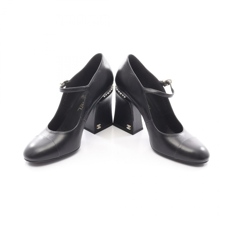 香奈兒 COCO 馬克系列高跟鞋,珍珠黑白色皮革,二手女款 #38.5C CC-2