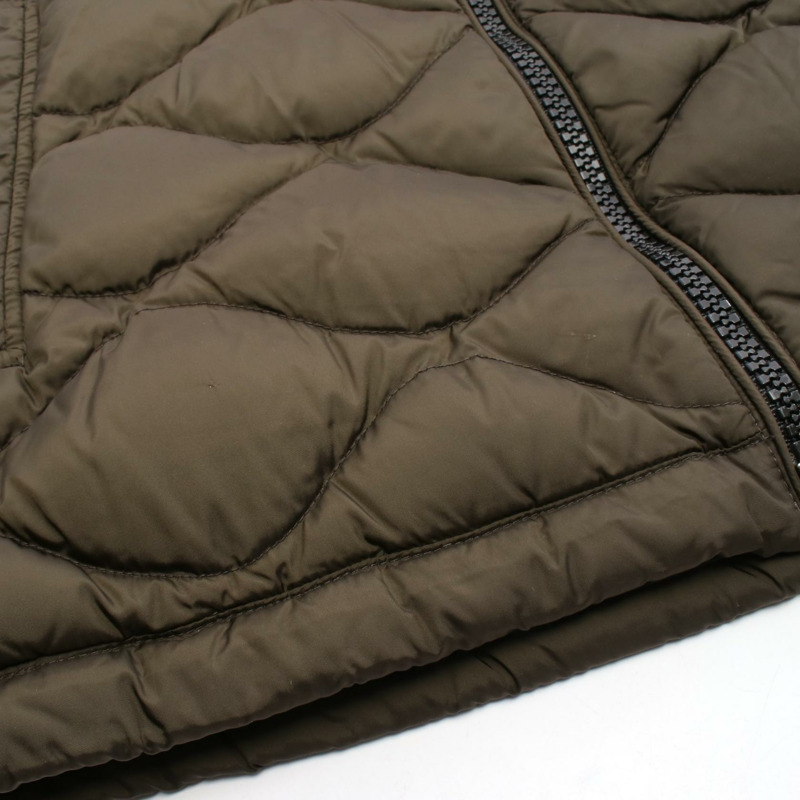 MONCLER MORANDIERES 帶帽羽絨衣 4131805 尼龍卡其色 #3 二手男款-9