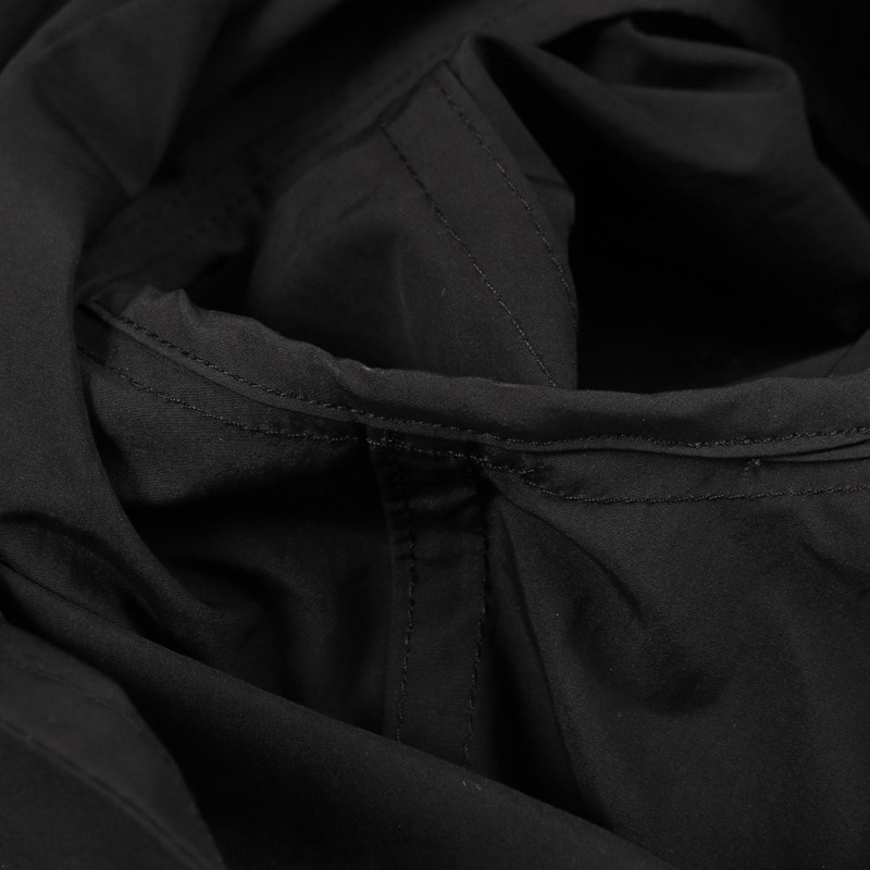MONCLER ROCHE 黑色聚酯風衣（二手女）-10