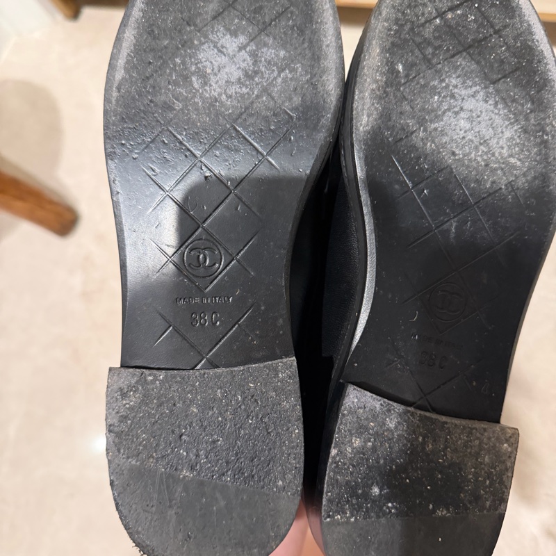Chanel 黑金書包扣樂福鞋 eu38-4