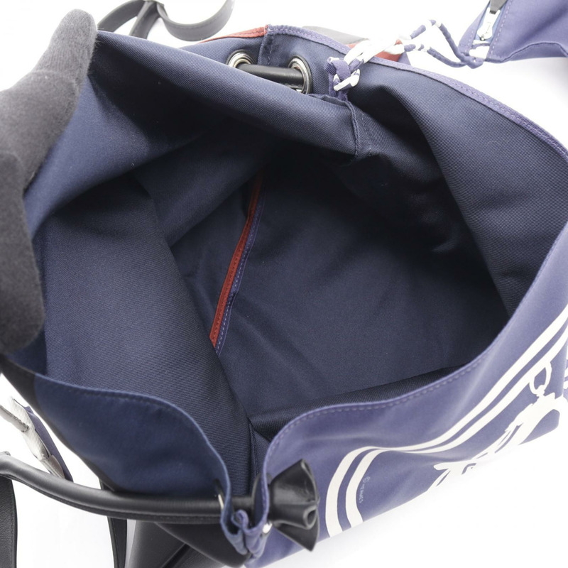 愛馬仕 Silky City MM 新娘禮服單肩斜背包,絲質皮革,銀色五金-2