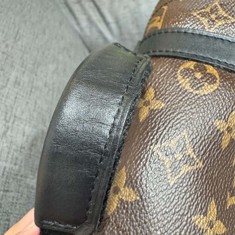 Louis Vuitton Christopher MM 後背包-15
