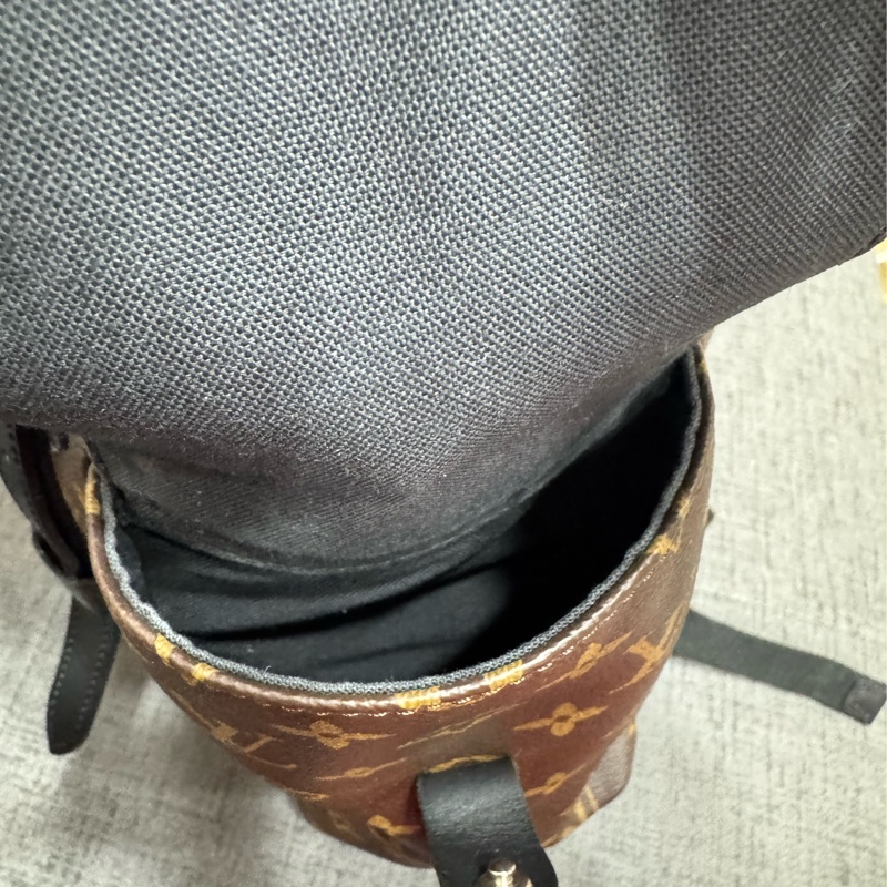Louis Vuitton Christopher MM 後背包-28