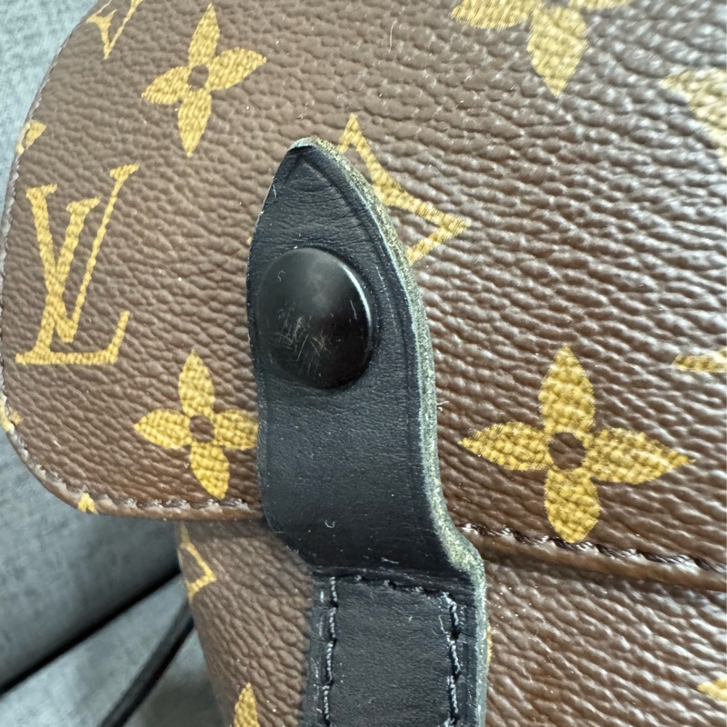 Louis Vuitton Christopher MM 後背包-59