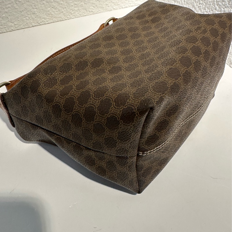 Celine vintage餃子包-9