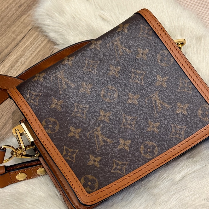 路易威登 LV Dauphine MINI 肩背包Monogram-11