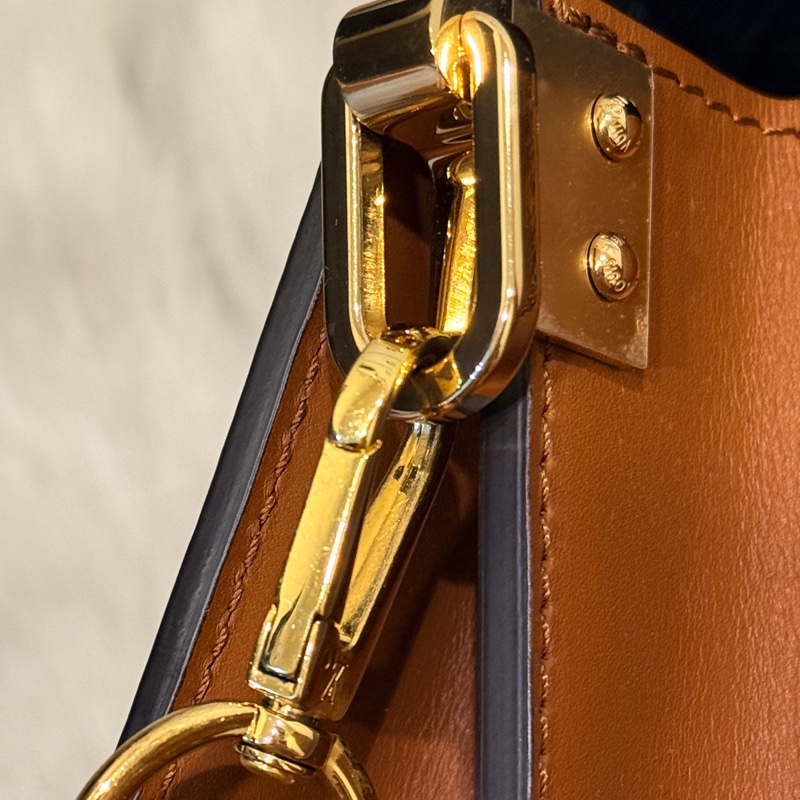 路易威登 LV Dauphine MINI 肩背包Monogram-18