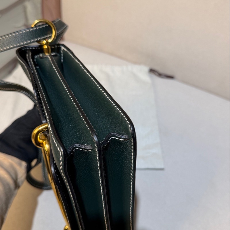 賠售特價 HERMES愛馬仕近全新ROULIS 23 豬鼻子方形斜背包 英國綠+淡金釦 X刻 2016-6
