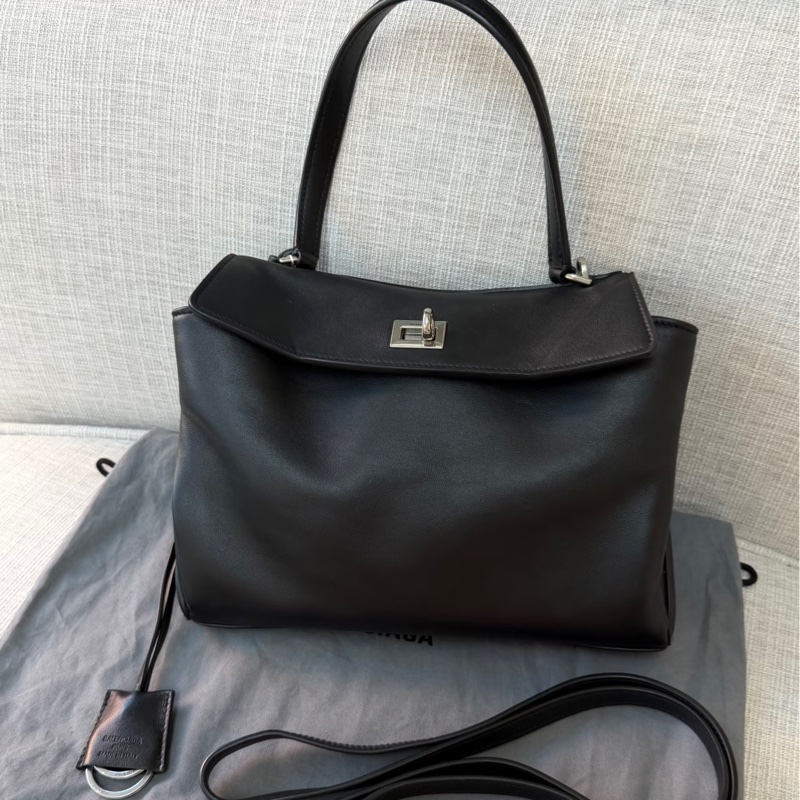 #大全配🈶台灣購證 #櫃上15萬入手 巴黎世家黑銀rodeo 34cm中號 #全網最甜💰僅一顆-3