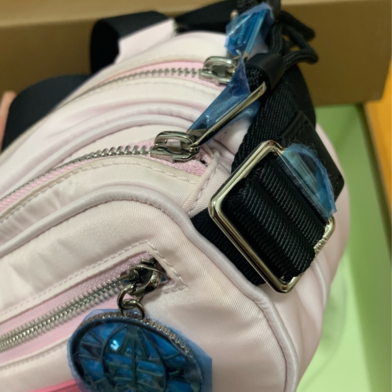 Burberry 尼龍包-5