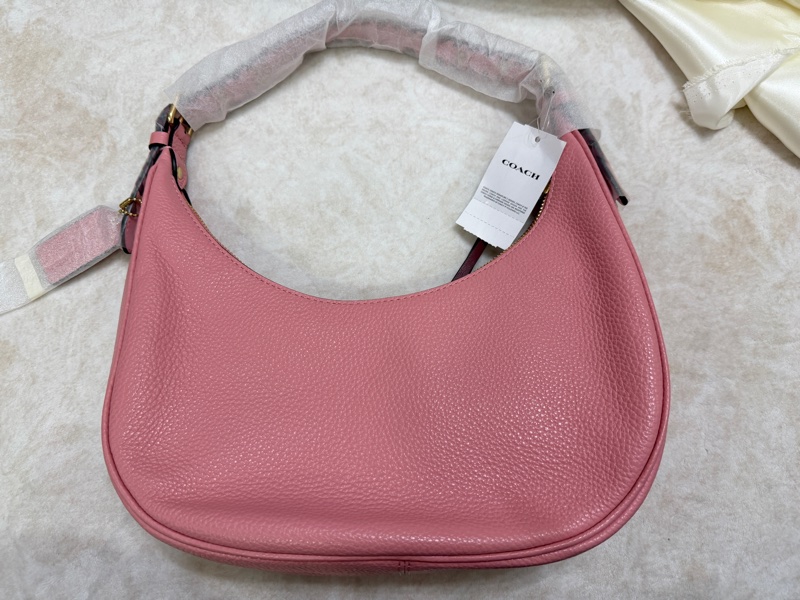 Coach 肩背包粉色-3