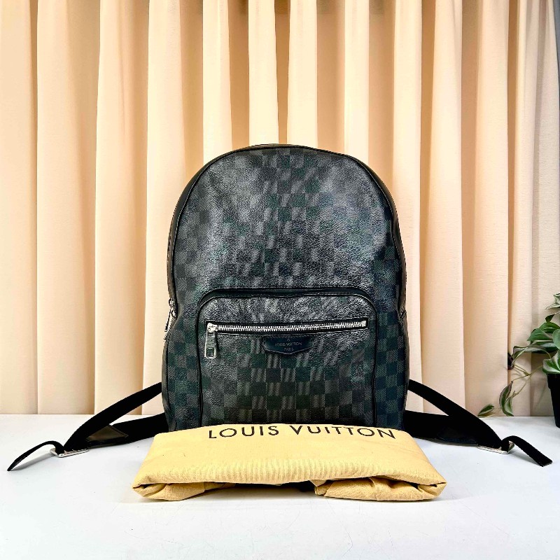 LV 路易威登 Josh 棋盤格 塗層帆布後背包-0