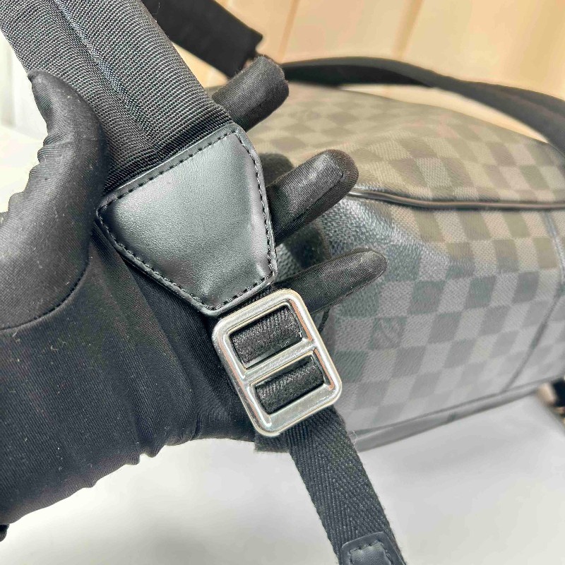 LV 路易威登 Josh 棋盤格 塗層帆布後背包-7