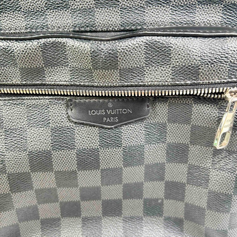 LV 路易威登 Josh 棋盤格 塗層帆布後背包-14