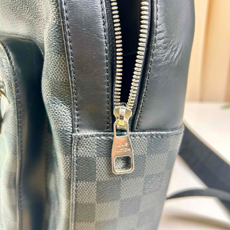 LV 路易威登 Josh 棋盤格 塗層帆布後背包-15