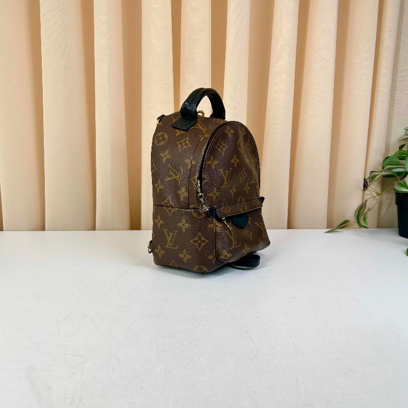 LV路易威登Palm Springs mini老花後背包-3