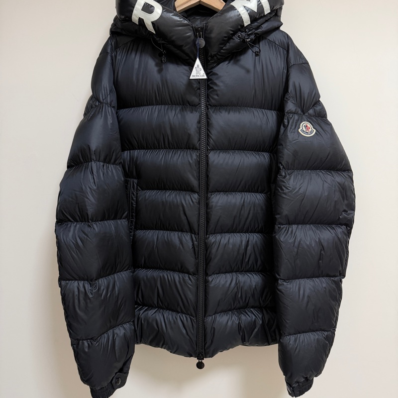 Moncler 羽絨外套黑色男版-6