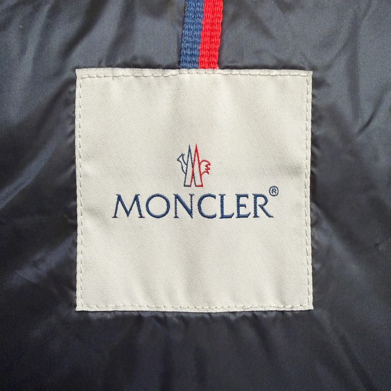Moncler 羽絨外套黑色男版-8