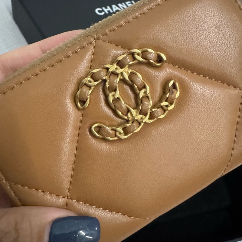 chanel 19零錢包-1