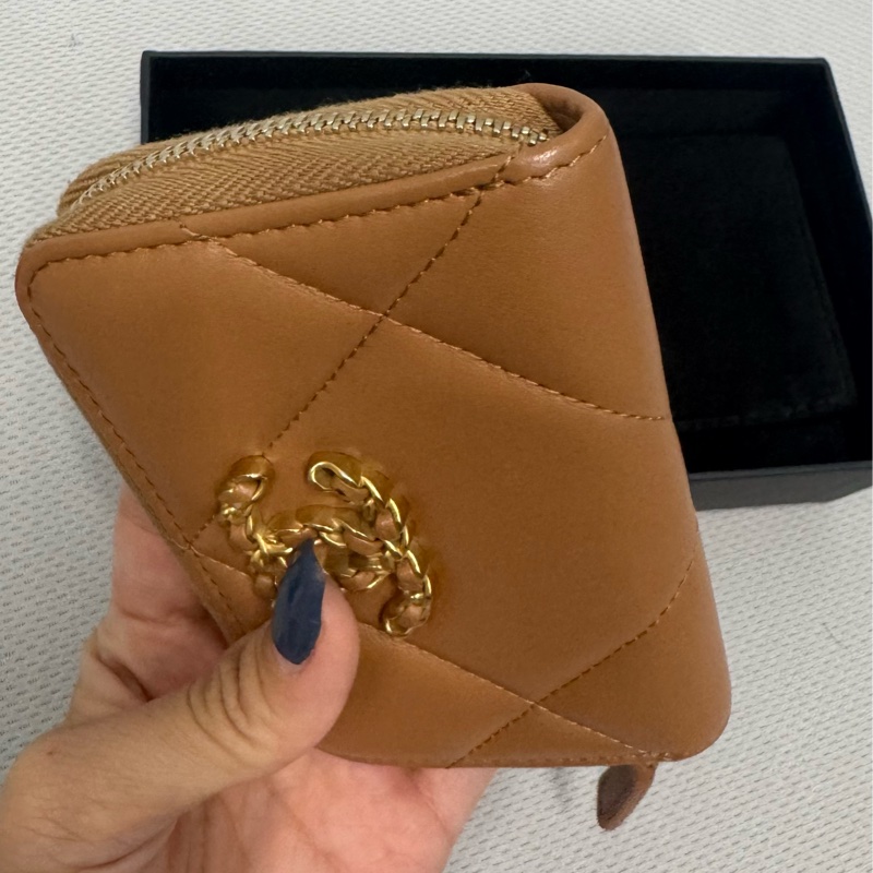 chanel 19零錢包-16