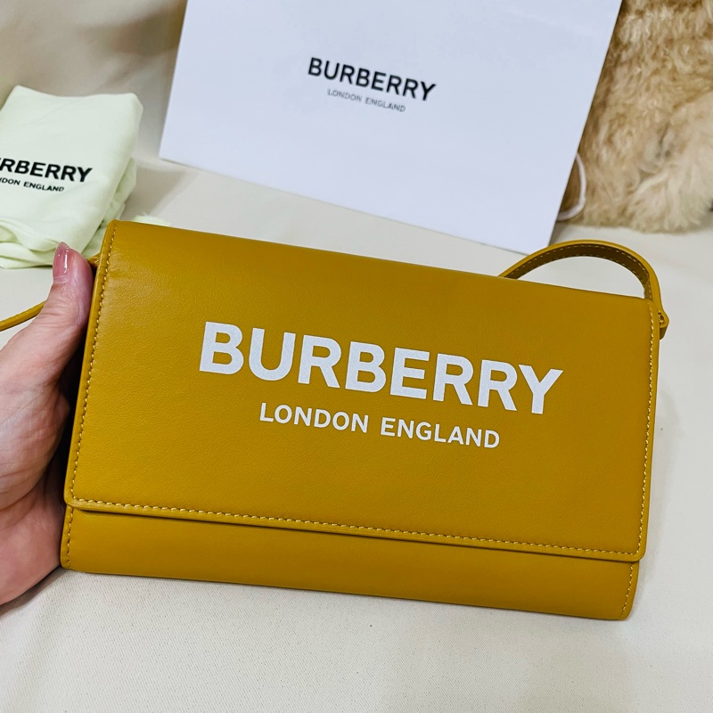 Burberry 三合一真皮WOC 斜背包 手拿包-8
