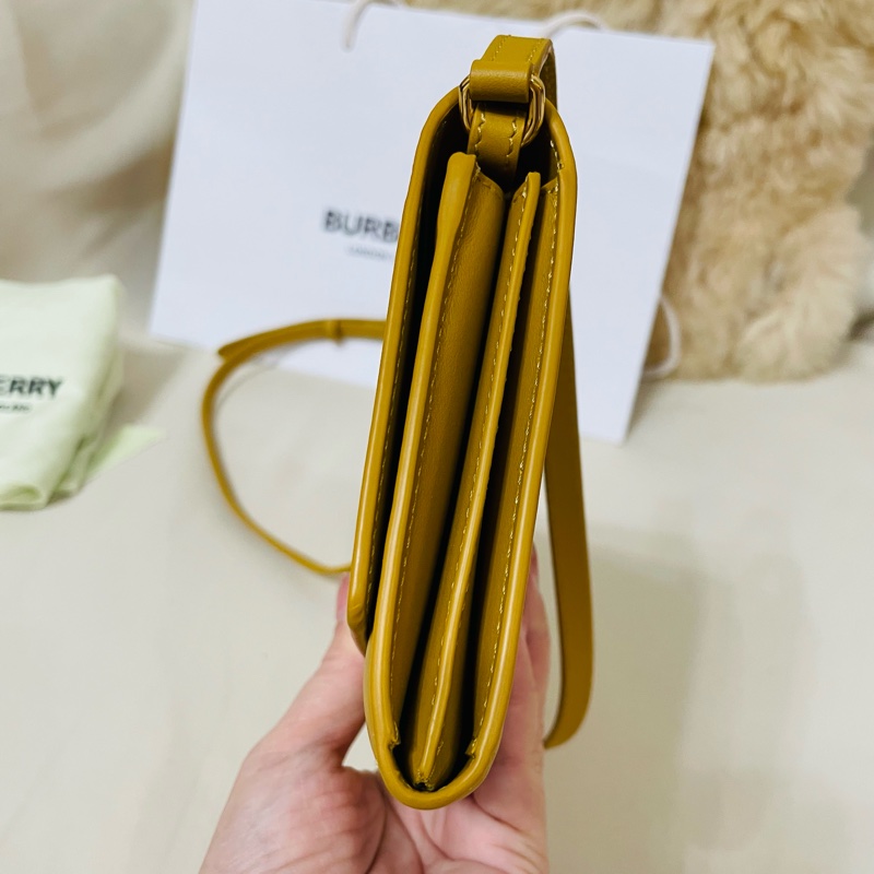 Burberry 三合一真皮WOC 斜背包 手拿包-12