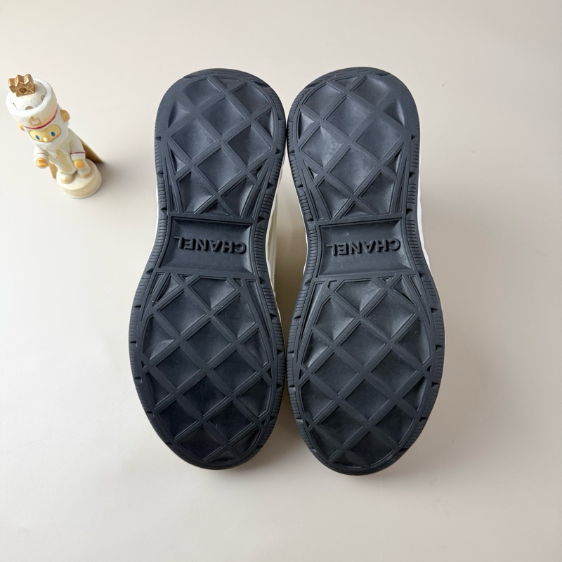 95新CHANEL/香奈兒 黑白熊貓金扣運動鞋 36碼-4